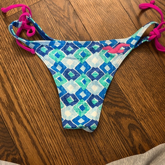 Hollister Blue and Pink Cheeky Bikini Bottom - Picture 2 of 3